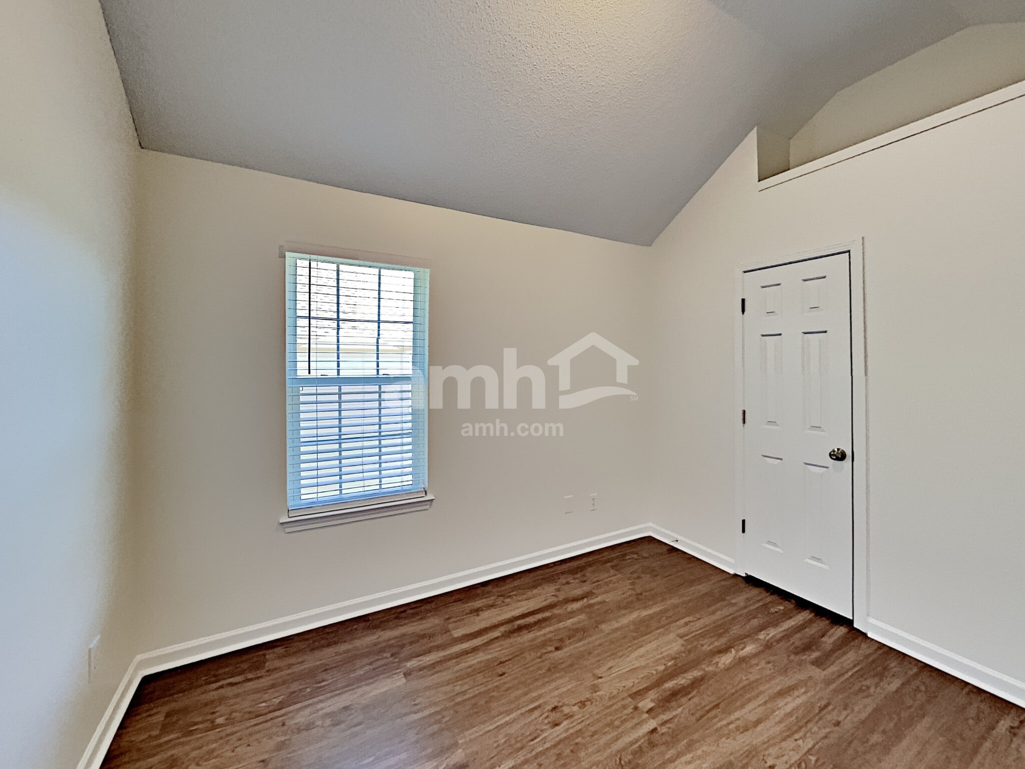 Building Photo - 4729 Score Ct