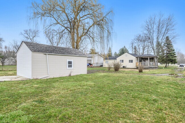 Building Photo - 4299 N Belsay Rd