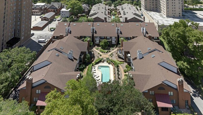 Building Photo - 4454 Lindell Blvd