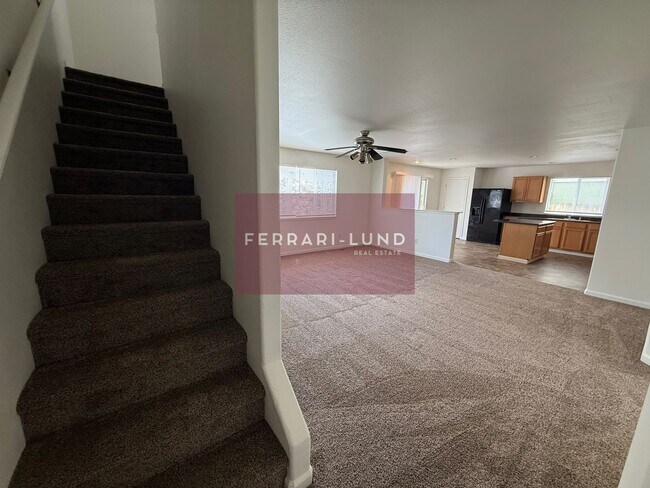 Building Photo - ??Located in Stead, with easy access to local amenities & parks - Kay DeAlba Property!!??