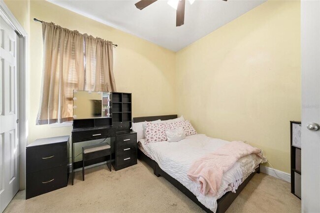 Building Photo - 30235 Cheval St