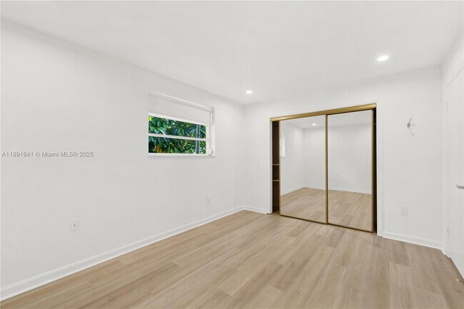 Building Photo - 1769 Wa Kee Na Dr