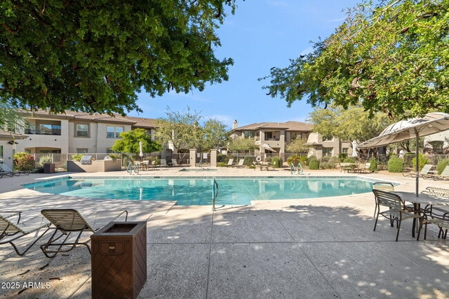 Building Photo - 33575 N Dove Lakes Dr