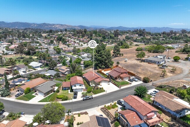 Building Photo - 1115 Sayles Ct