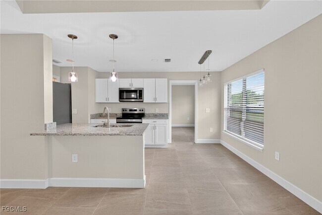 Building Photo - 3007 53rd St W