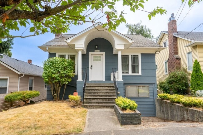 Building Photo - 4Bd/1.5Ba Seattle House