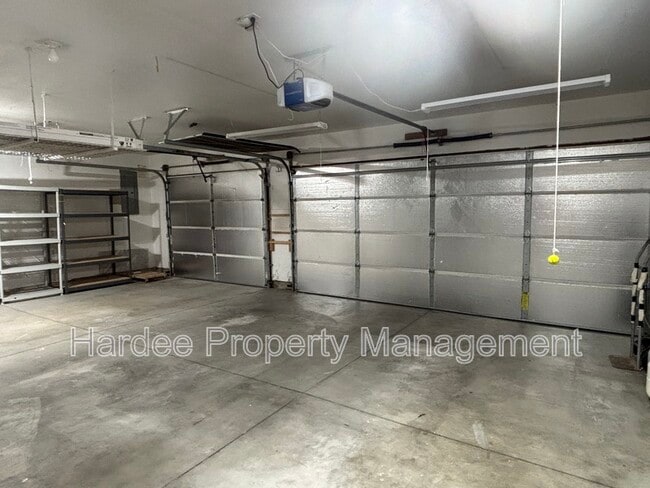 Building Photo - 3313 W Cherry Ln