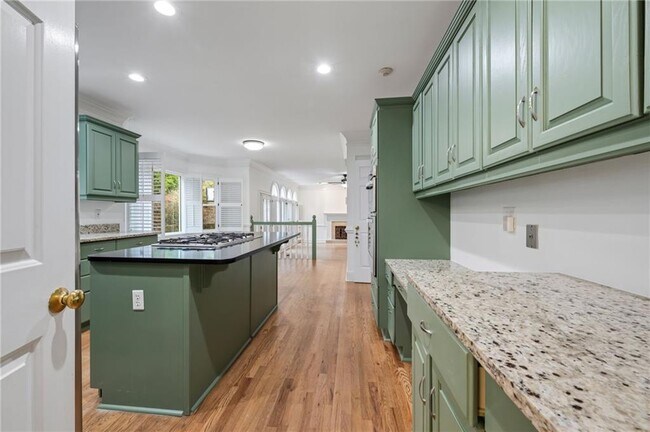 Building Photo - 1809 Shelburne Ridge