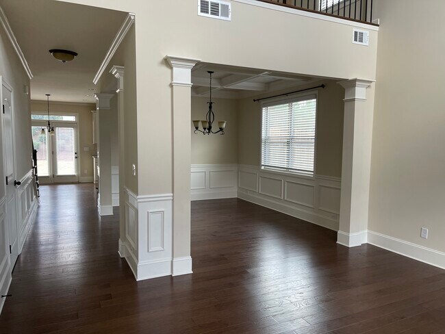 Building Photo - 5320 Austrian Pine Ct