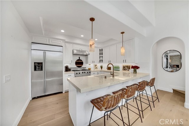 Building Photo - 412 Acacia Ave