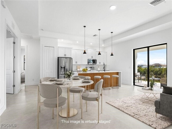 Building Photo - 1612 NW 9th Ave