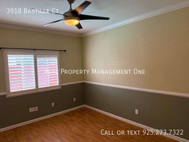 Building Photo - 3918 Bastille Ct
