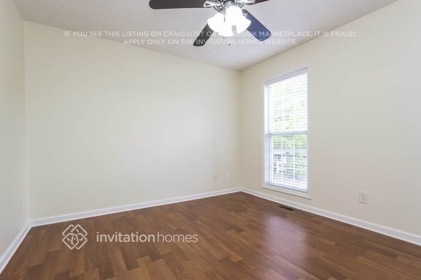 Building Photo - 905 Rafington Dr