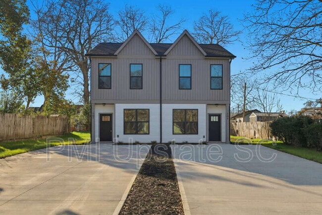 Building Photo - 107 Virginia Ave