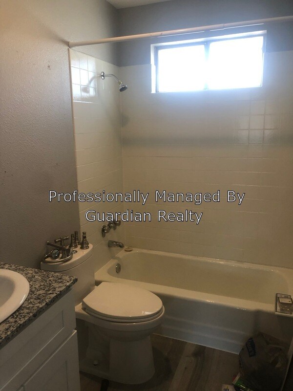 Building Photo - 2576 S Van Patten St