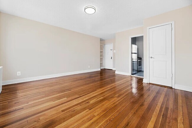Building Photo - 18-15 21st Avenue