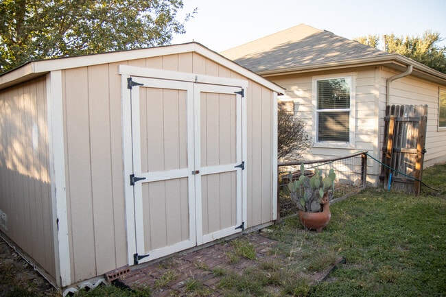 Shed - 2808 Granite Cove