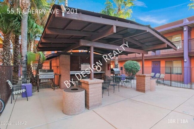 Building Photo - 10th Street Condo 1 Bed 1 Bath - Easy Walk or Quick Bike to University of Arizona