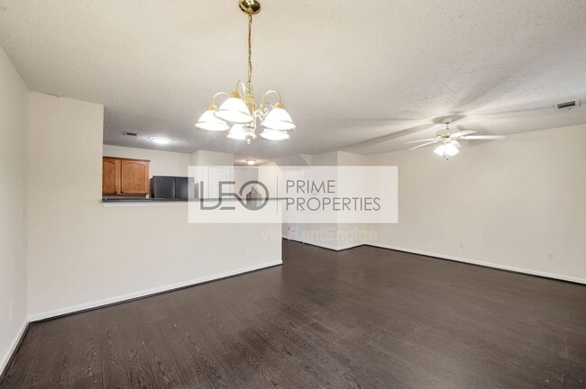 Building Photo - 950 Parkway Rd