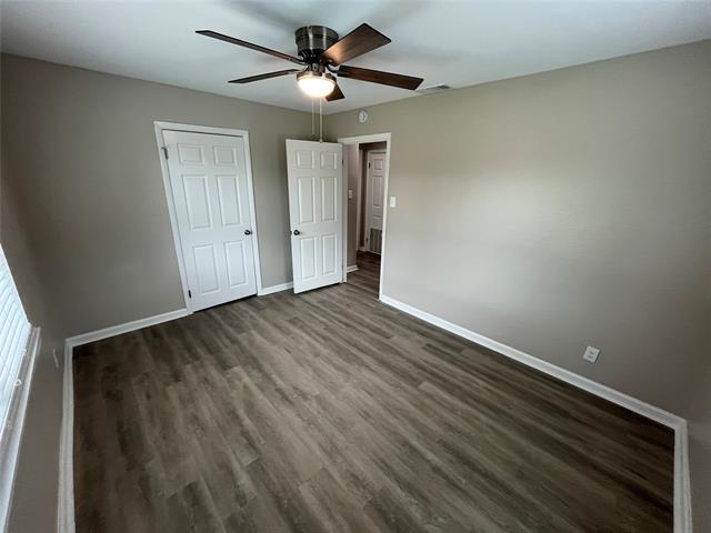 Building Photo - 577 W 6th St