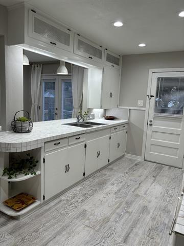 Building Photo - 1827 Keneipp Rd