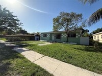 Building Photo - 1141 NE 154th Terrace