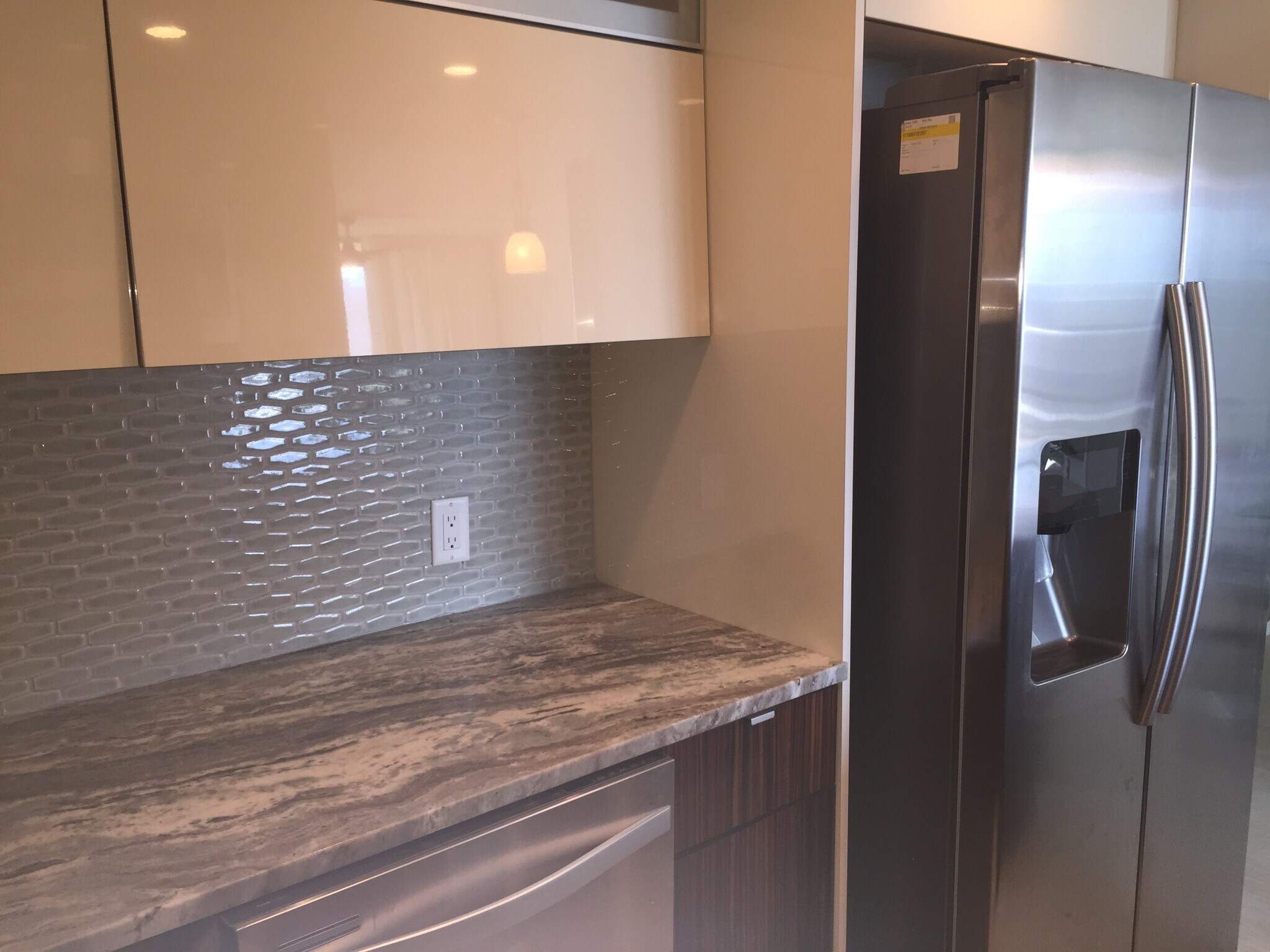 Building Photo - 336 Golfview Rd