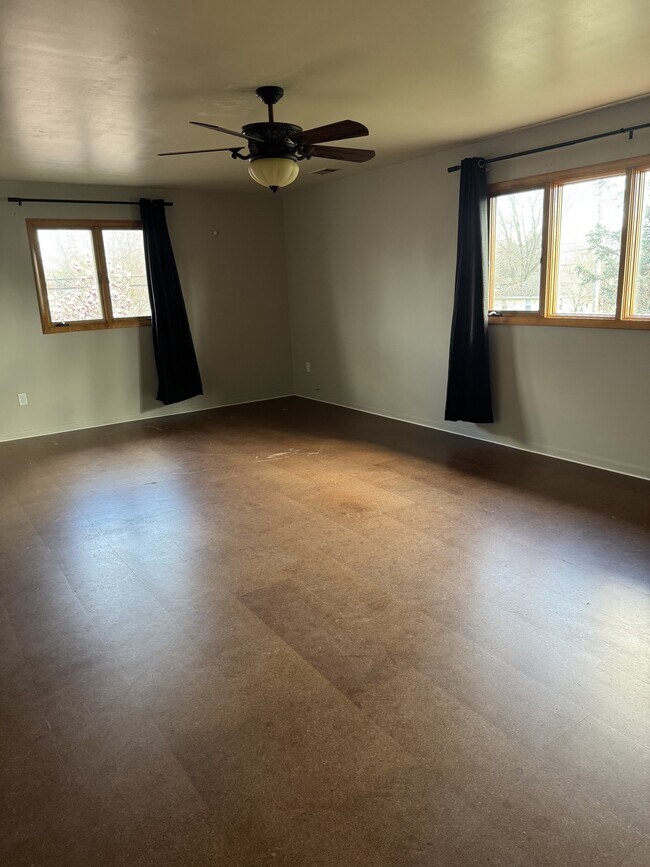 Building Photo - 8944 Erie St