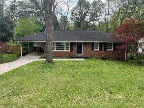 Building Photo - 1369 Longview Dr