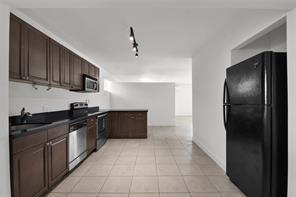 Building Photo - $2,250 1116 S 17th Ave # 1-3