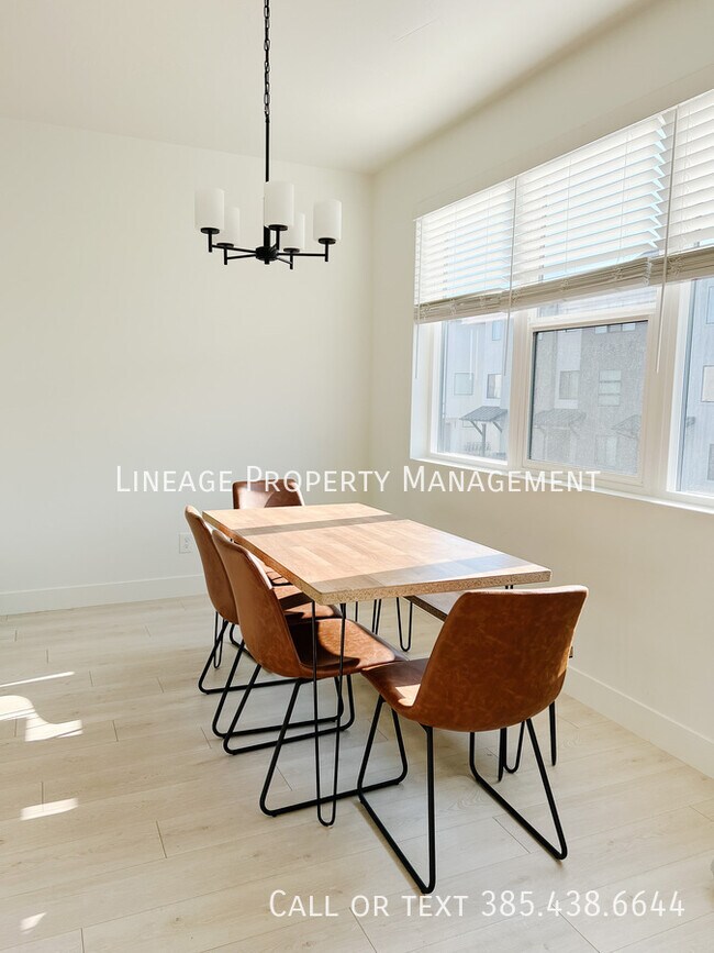 Building Photo - 543 S 1040 W