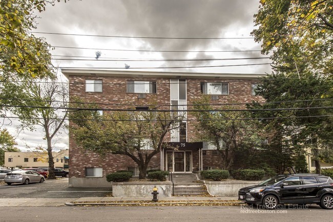 Building Photo - 88 Gardner St