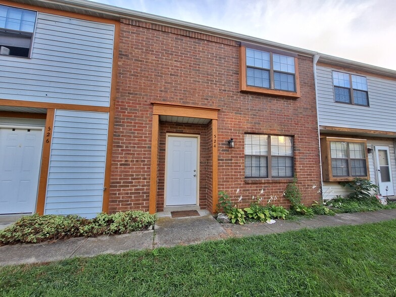 Building Photo - 324 Cross Wind Dr