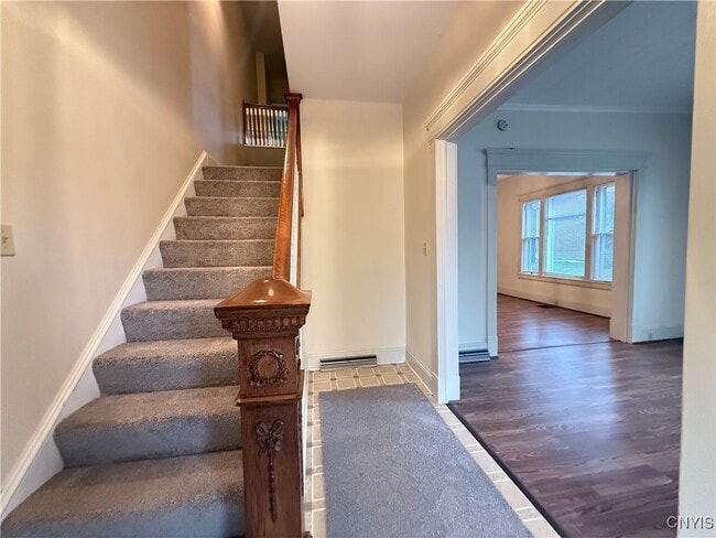 Building Photo - 56 E 5th St