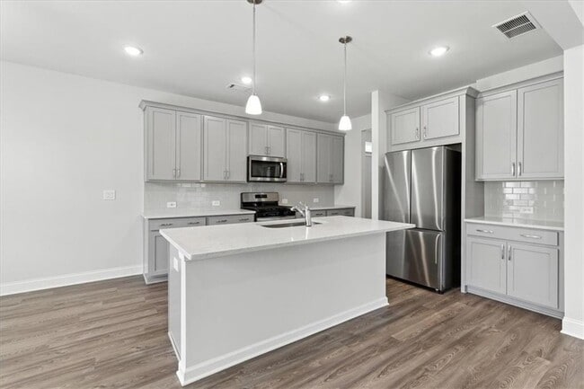 Building Photo - 4669 Blue Topaz Trl