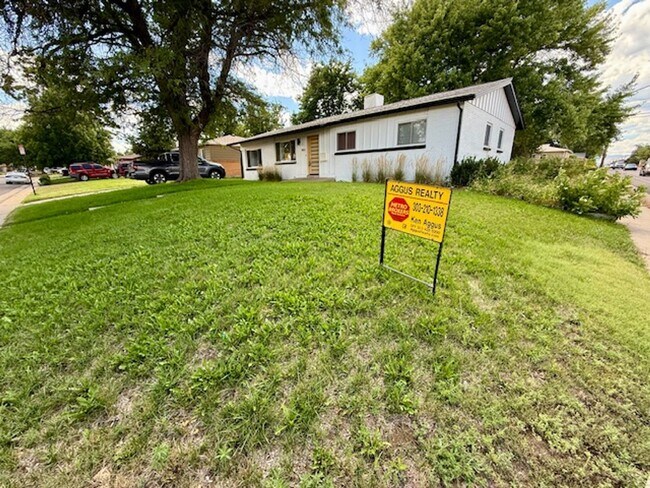 Building Photo - FREE AUGUST RENT!! - Harris Park Brick Ranch