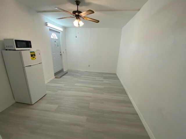 Building Photo - 10071 SW 146th Ct