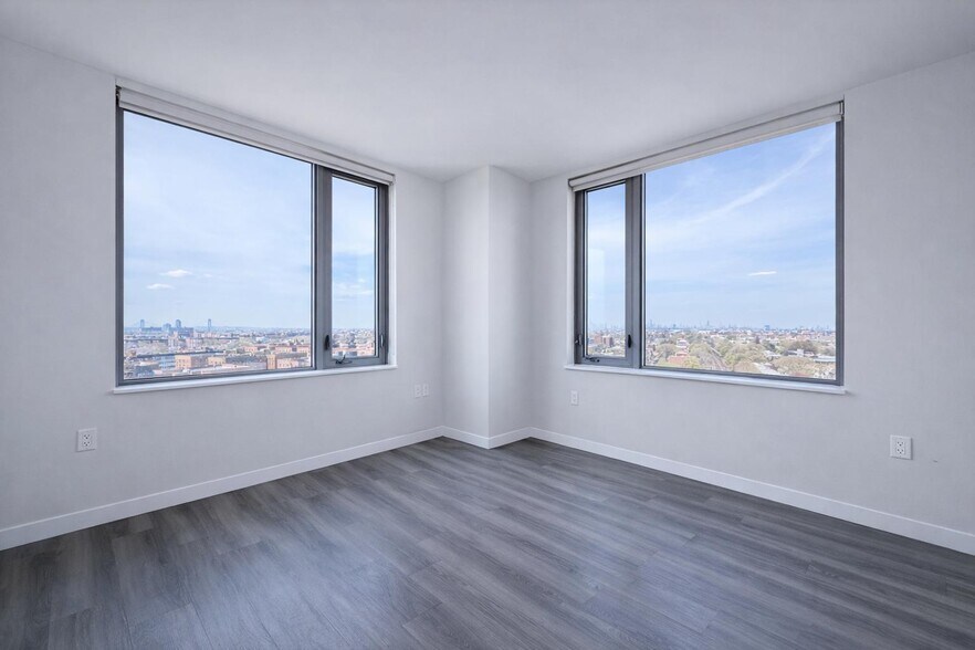 Building Photo - 1524 Sheepshead Bay Rd