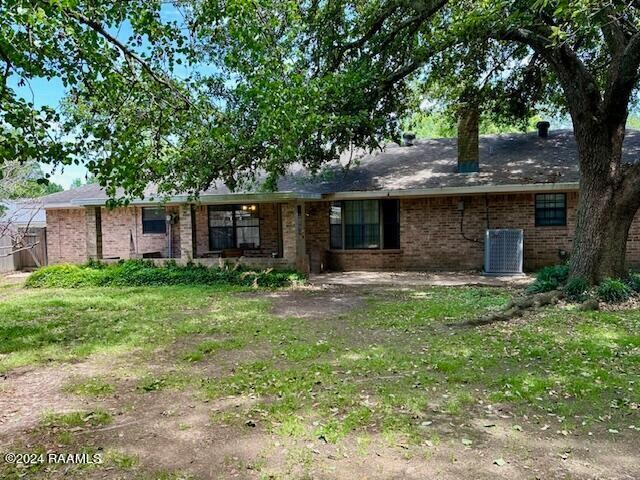 Building Photo - 420 Quail Dr