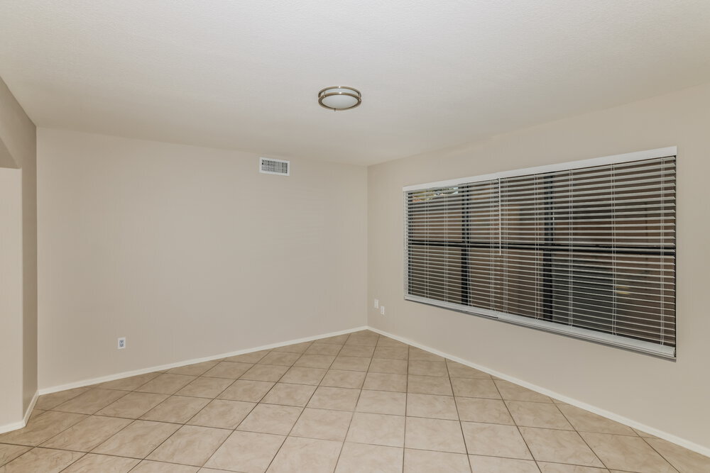 Building Photo - 6934 W Kristal Way