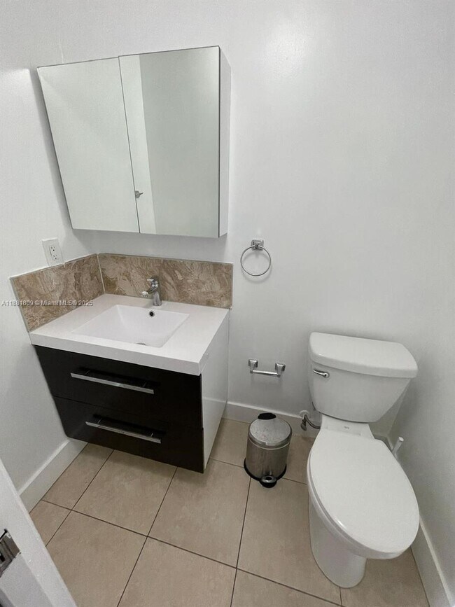 Building Photo - 9922 SW 2nd St