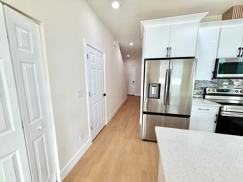 Building Photo - 3614 Temple St