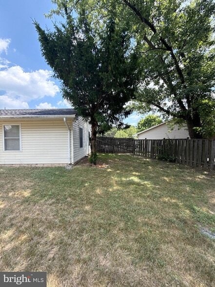 Building Photo - 7822 Citadel Ct