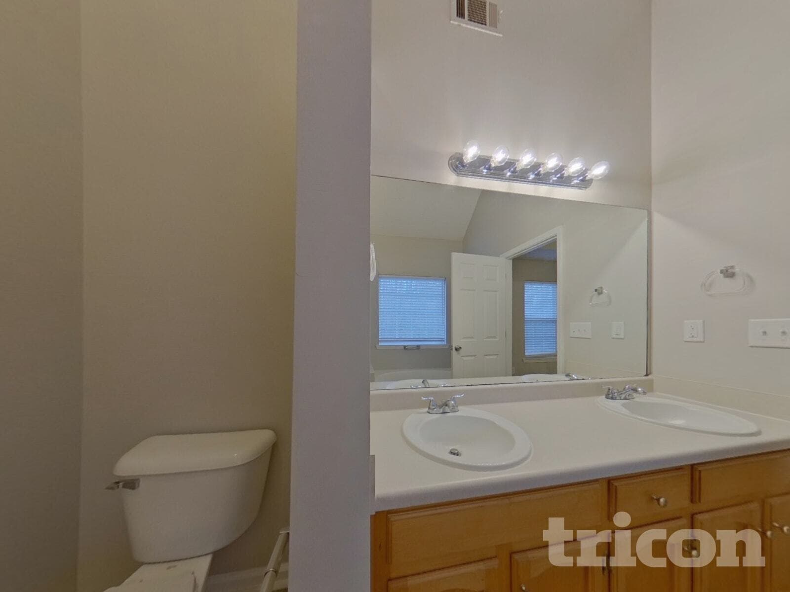 Building Photo - 110 Mason Ct