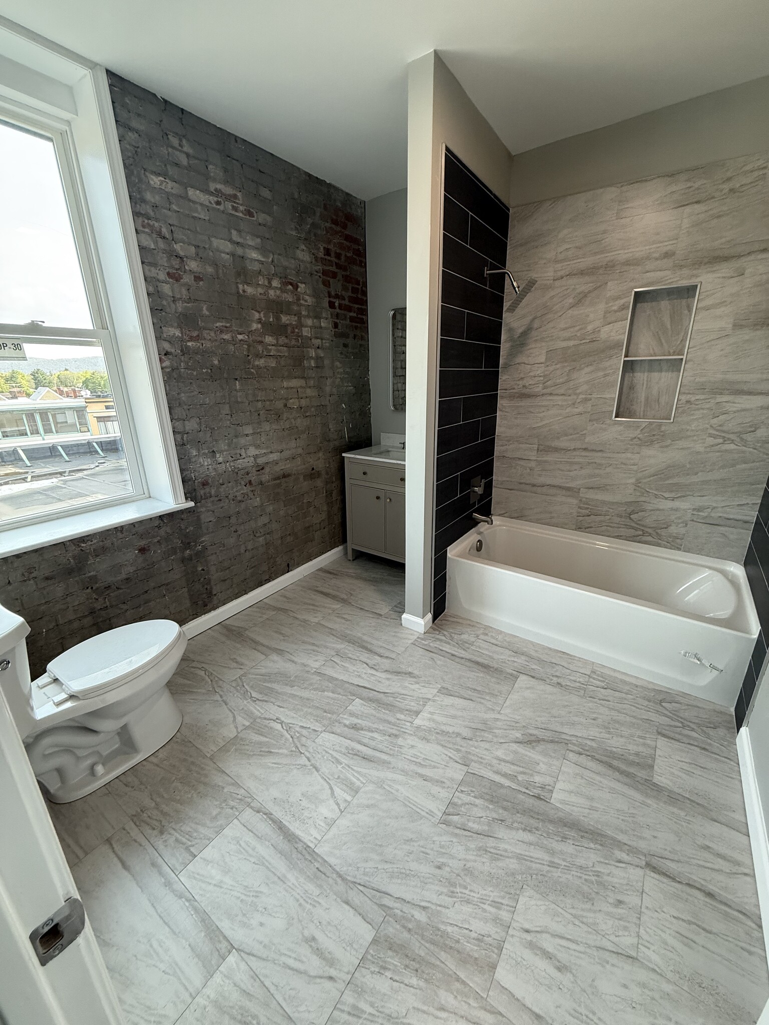 Master bath - 111 N Main St