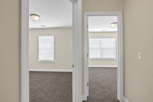 Building Photo - 190 Canyon Oak Loop