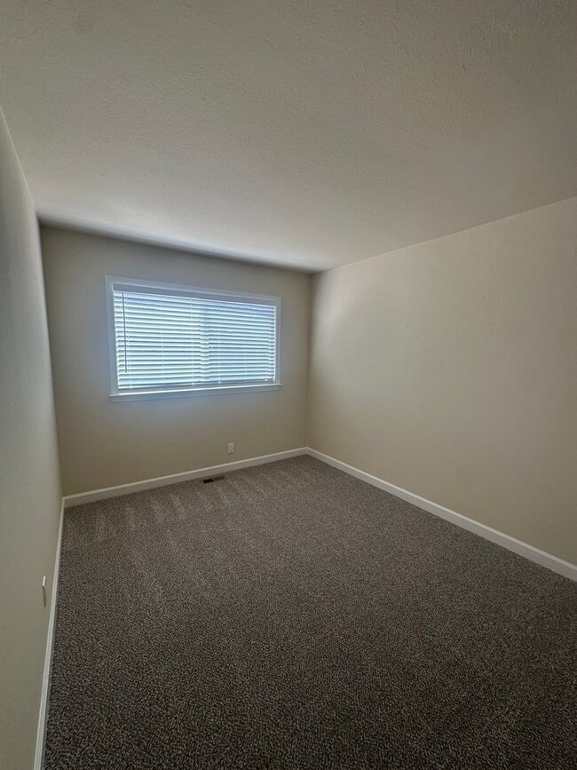 Building Photo - 4309 Ross Ave