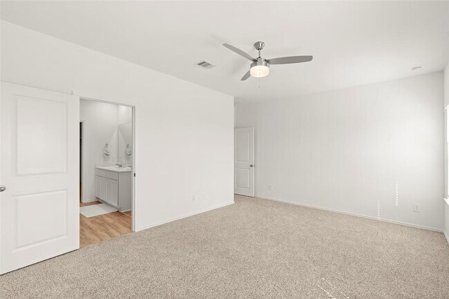 Building Photo - 31055 Brightwell Bnd