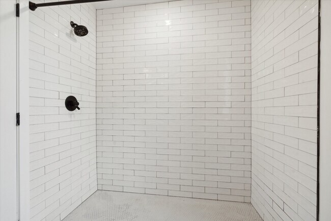 Building Photo - 1809 N 18th St