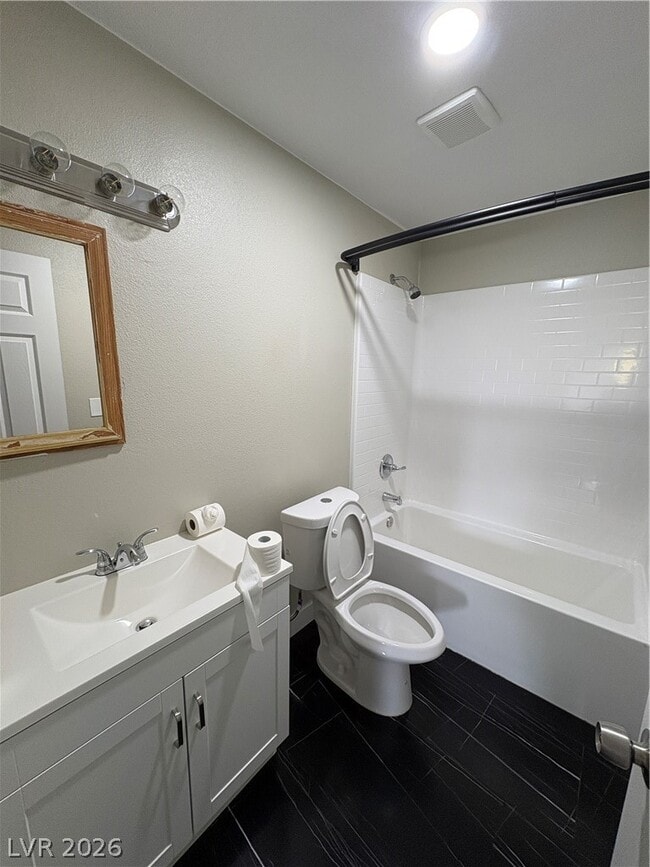 Building Photo - 223 Mojave Ln